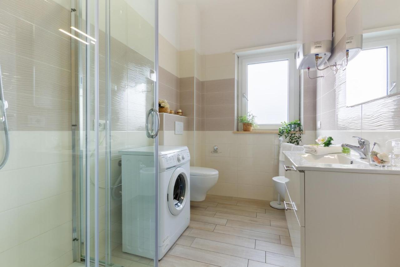 Giada 1P - Palazzina Laura Myho Casa Lägenhet Tortoreto Exteriör bild