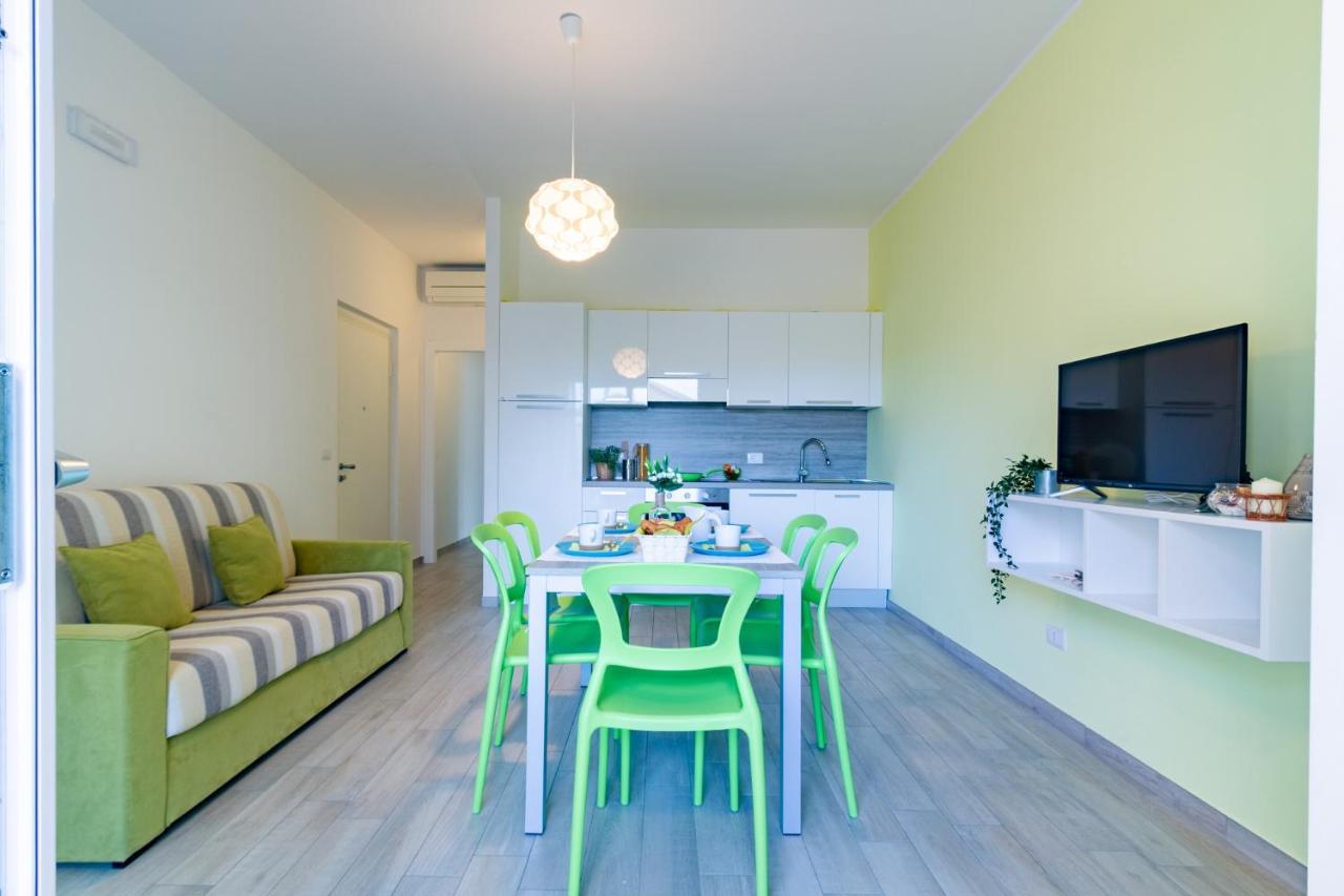 Giada 1P - Palazzina Laura Myho Casa Lägenhet Tortoreto Exteriör bild